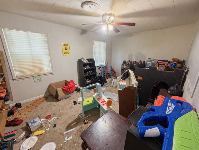 9262 N Highway 77, Lexington, TX 78947