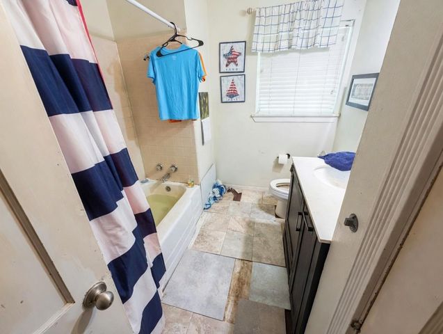 9262 N Highway 77, Lexington, TX 78947