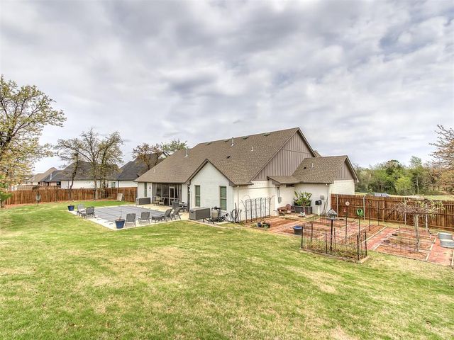 1815 Shaylee Lane, Choctaw, OK 73020
