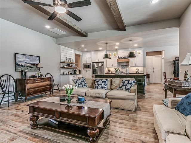 1815 Shaylee Lane, Choctaw, OK 73020