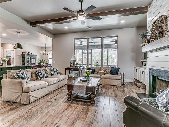 1815 Shaylee Lane, Choctaw, OK 73020