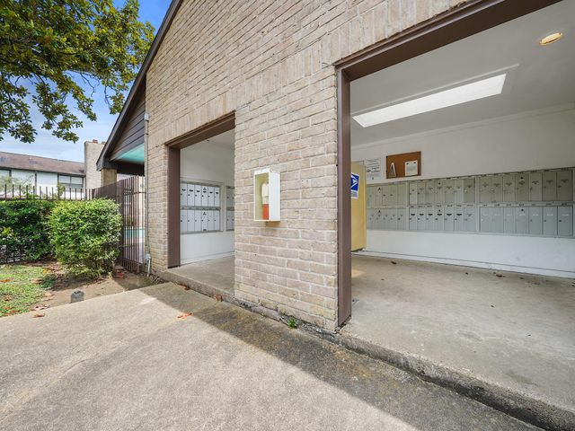 6633 W Airport Boulevard 1106, Houston, TX 77035