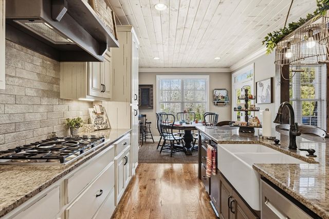 2025 Enclave Drive, Rocky Face, GA 30740