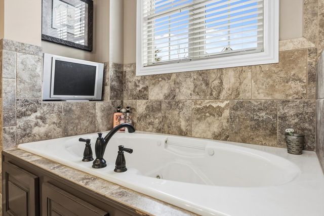 2025 Enclave Drive, Rocky Face, GA 30740