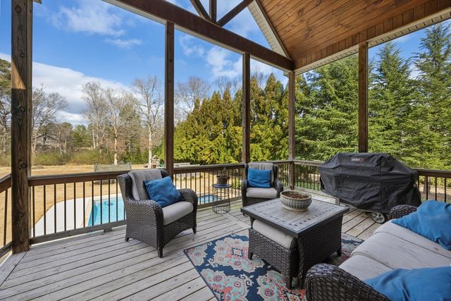 2025 Enclave Drive, Rocky Face, GA 30740