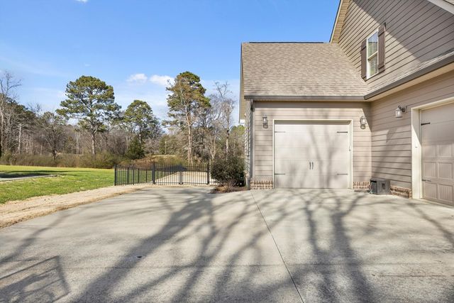 2025 Enclave Drive, Rocky Face, GA 30740