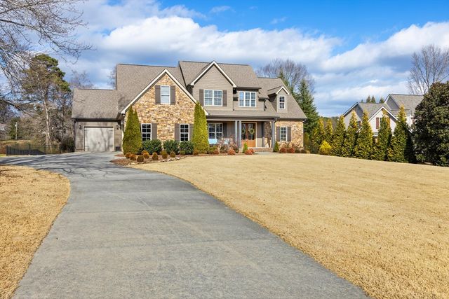 2025 Enclave Drive, Rocky Face, GA 30740