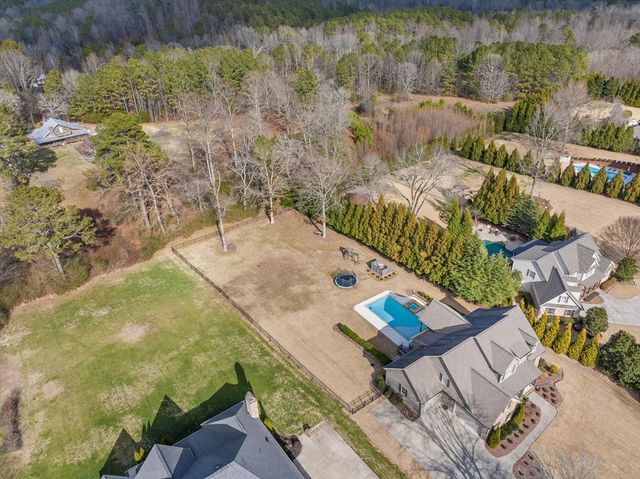 2025 Enclave Drive, Rocky Face, GA 30740
