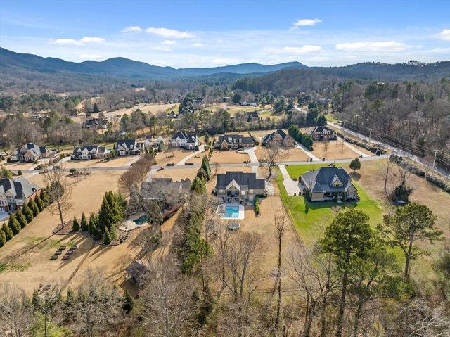 2025 Enclave Drive, Rocky Face, GA 30740