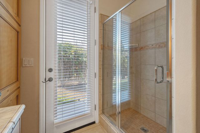 729 St Thomas Court, Exeter, CA 93221