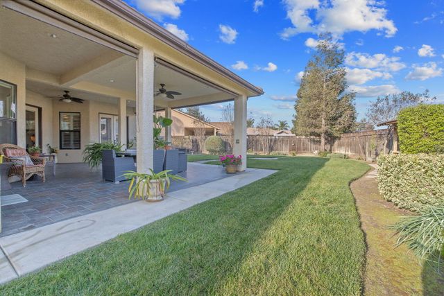 729 St Thomas Court, Exeter, CA 93221