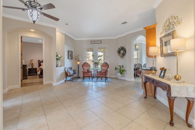 729 St Thomas Court, Exeter, CA 93221