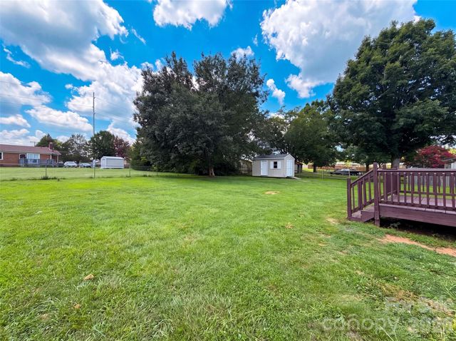 642 Lancer Court NW, Concord, NC 28027