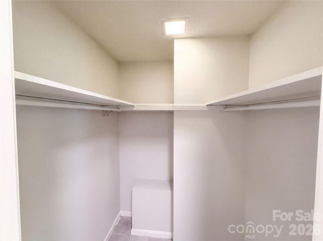 642 Lancer Court NW, Concord, NC 28027