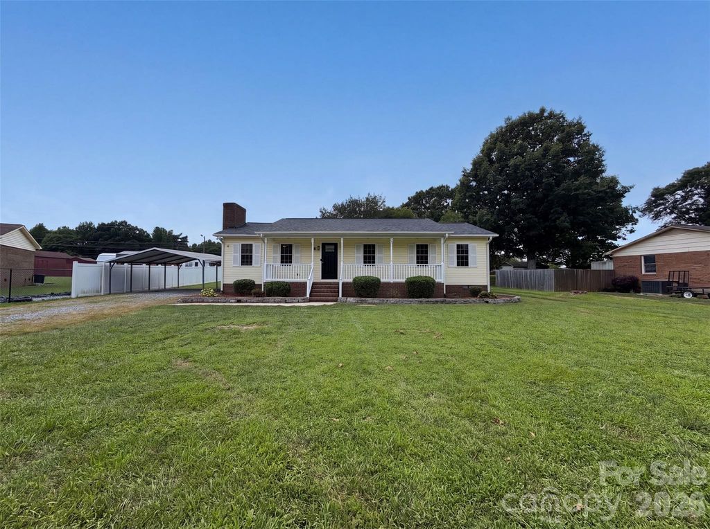 642 Lancer Court NW, Concord, NC 28027