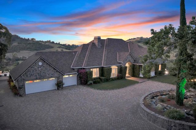 2315 Rockwood Ranch Road, Morgan Hill, CA 95037