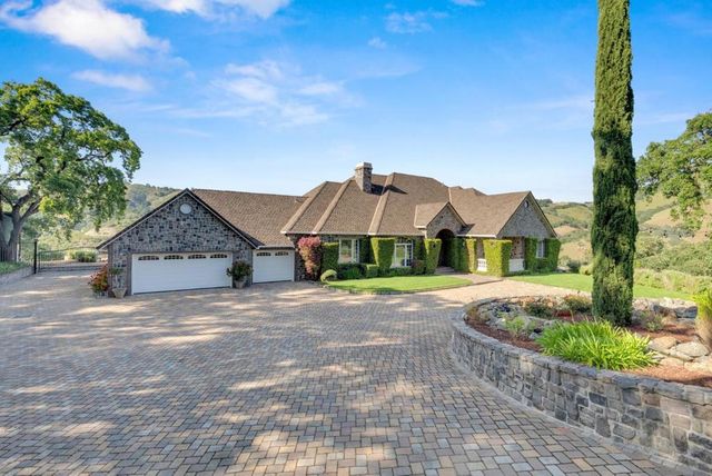 2315 Rockwood Ranch Road, Morgan Hill, CA 95037