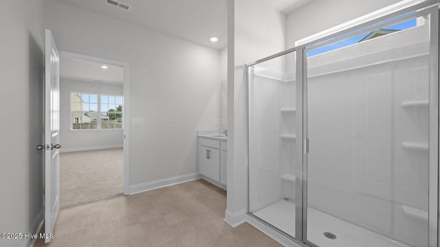 245 Lake Tyler Drive, New Bern, NC 28560