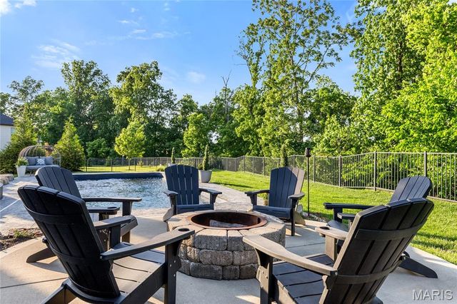 110 Westleigh Manor Drive, Wentzville, MO 63385