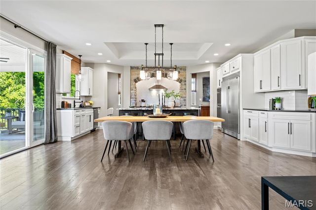 110 Westleigh Manor Drive, Wentzville, MO 63385