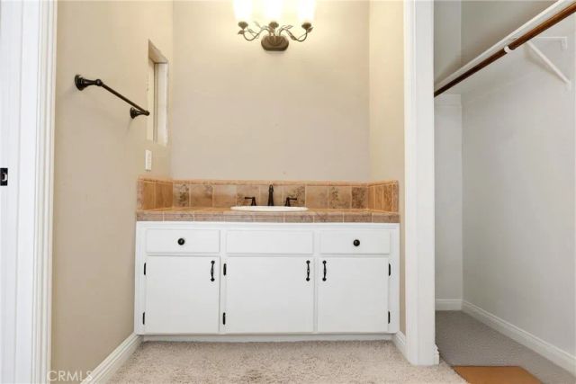 13475 Apple Blossom, Apple Valley, CA 92308