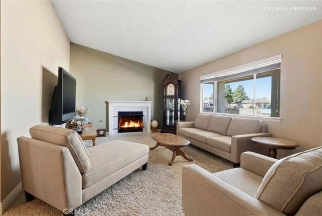 13475 Apple Blossom, Apple Valley, CA 92308
