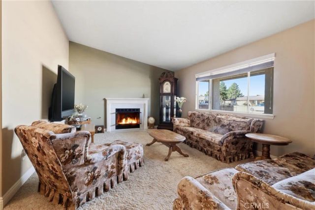 13475 Apple Blossom, Apple Valley, CA 92308