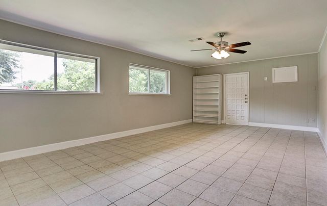 1803 Jones Street, Rosenberg, TX 77471