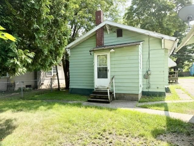 1315 Plum, Alma, MI 48801