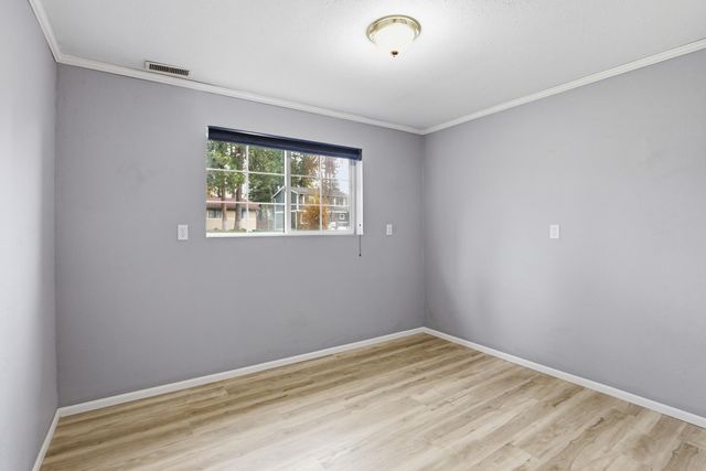 323 E Eleventh St, Deer Park, WA 99006