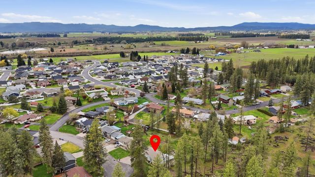 323 E Eleventh St, Deer Park, WA 99006