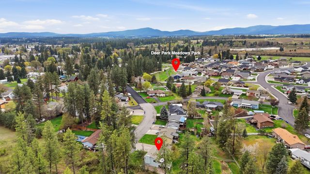 323 E Eleventh St, Deer Park, WA 99006