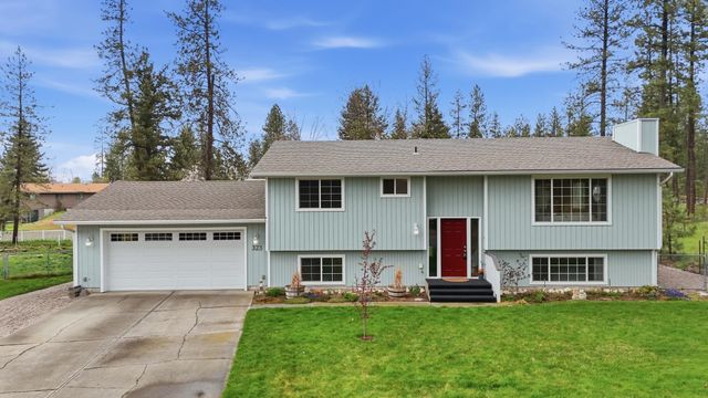 323 E Eleventh St, Deer Park, WA 99006
