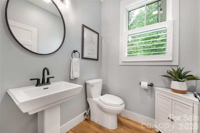 9 Ashe Park Circle, Asheville, NC 28806