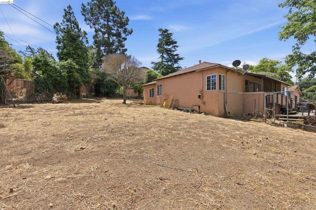 1201 Magazine Street, Vallejo, CA 94591