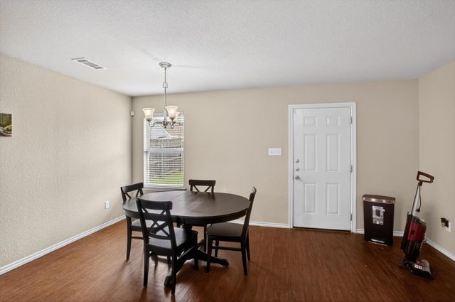 1609 Village Park Trail, Burleson, TX 76028