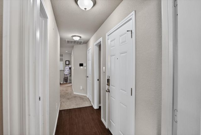 1609 Village Park Trail, Burleson, TX 76028