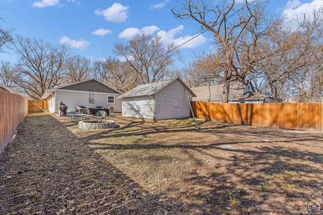 916 SW Warren AVE, Topeka, KS 66606