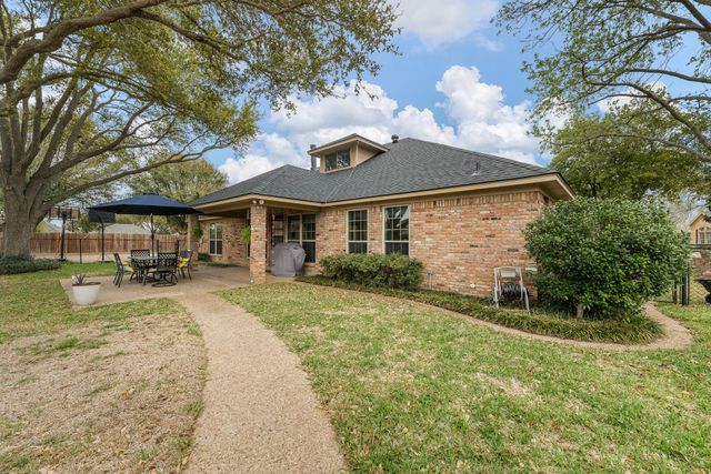 1004 Canyon Court, Cleburne, TX 76033