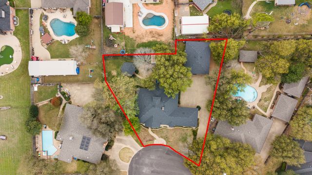 1004 Canyon Court, Cleburne, TX 76033