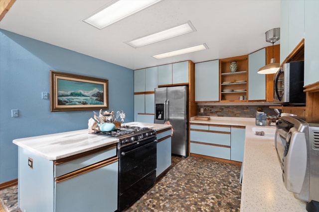 200 Button Road, Weaverville, CA 96093