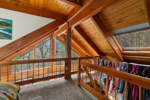 200 Button Road, Weaverville, CA 96093