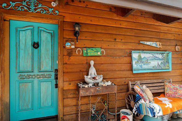 200 Button Road, Weaverville, CA 96093