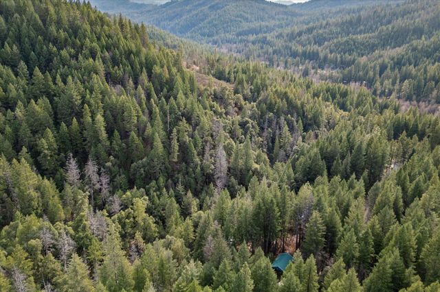 200 Button Road, Weaverville, CA 96093