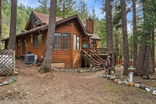 200 Button Road, Weaverville, CA 96093