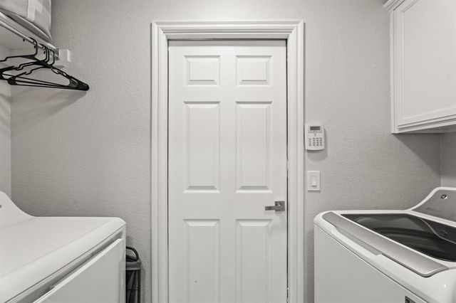 417 SW 39th Street, Moore, OK 73160