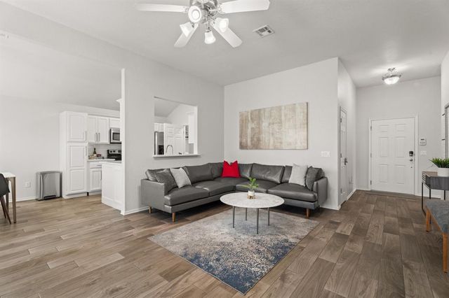 417 SW 39th Street, Moore, OK 73160