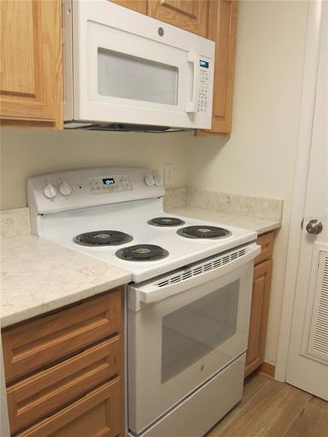 7023 SW 21 LANE, Gainesville, FL 32607