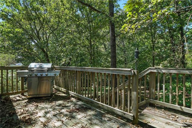 550 Donahoo SE Road, Silver Creek, GA 30173