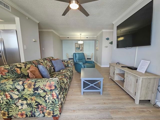 8560 Queensway Blvd Apt 1205, Myrtle Beach, SC 29572